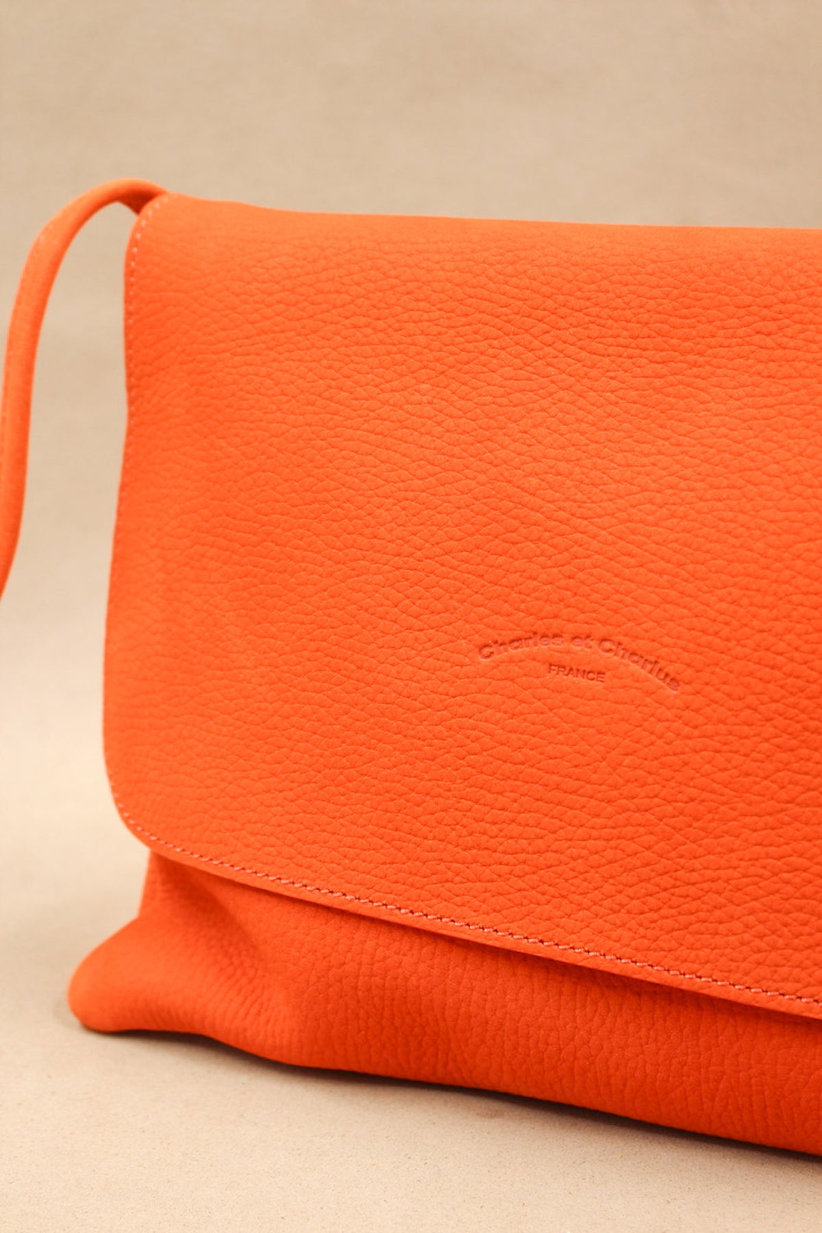 Pochette cuir nubuck orange made in France