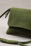 pochette cuir nubuck taurillon kaki