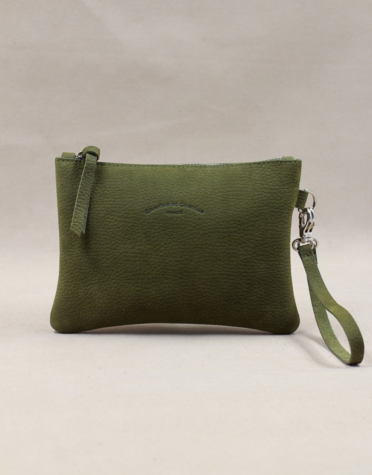 Trousse kaki en cuir nubuck, pochette française artisanale