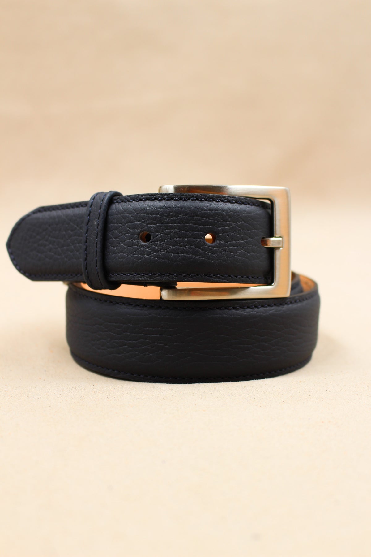 Belt 35 Domed 4004 | Grained Leather